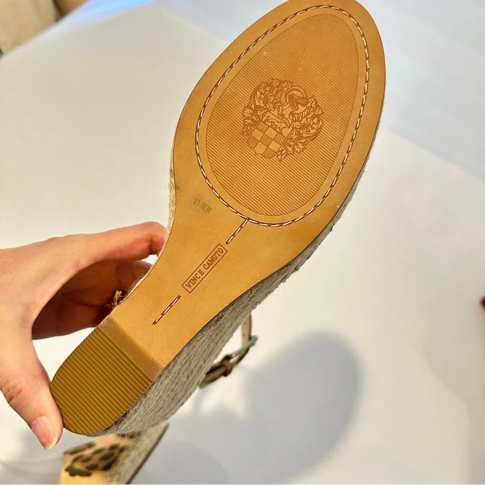 NEW‎ Vince Camuto Leopard Print Wedge Espadrilles Leather 8.5
